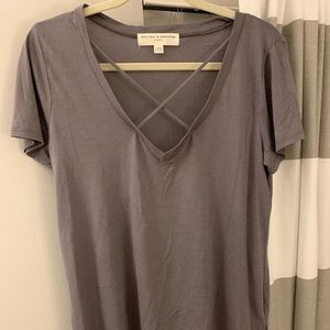 UP heather gray criss cross T-shirt
